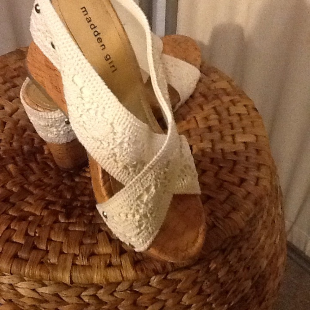 Madden Girl Nautic Crochet  Wedges.